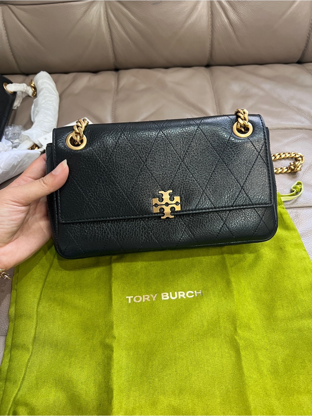 NWT Tory Burch SMALL CHARLIE QUILTED SHOULDER BAG - Picture 2 of 12